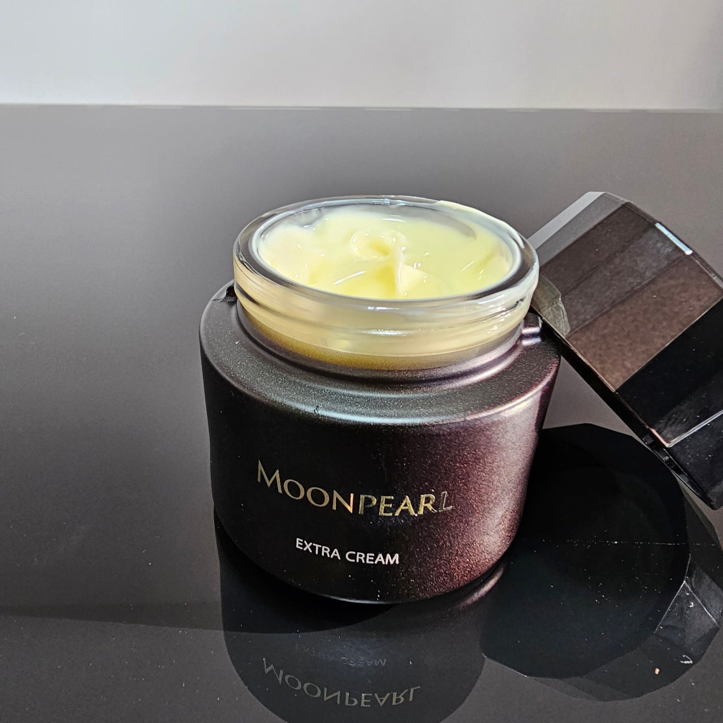 miki on LIPS 「コスメラウンジ(@cosmelounge)の企画で、ミキモトコ..」(2枚目)