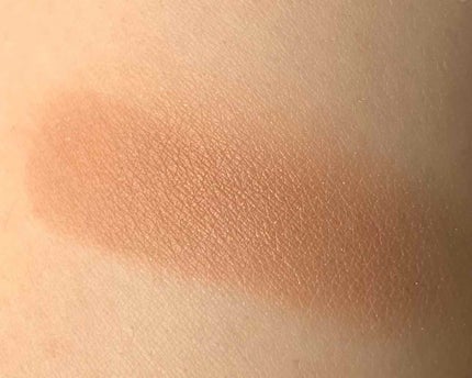 ミリコアイシャドウ/ビューティーワールド/単色アイシャドウを使ったクチコミ(2枚目)