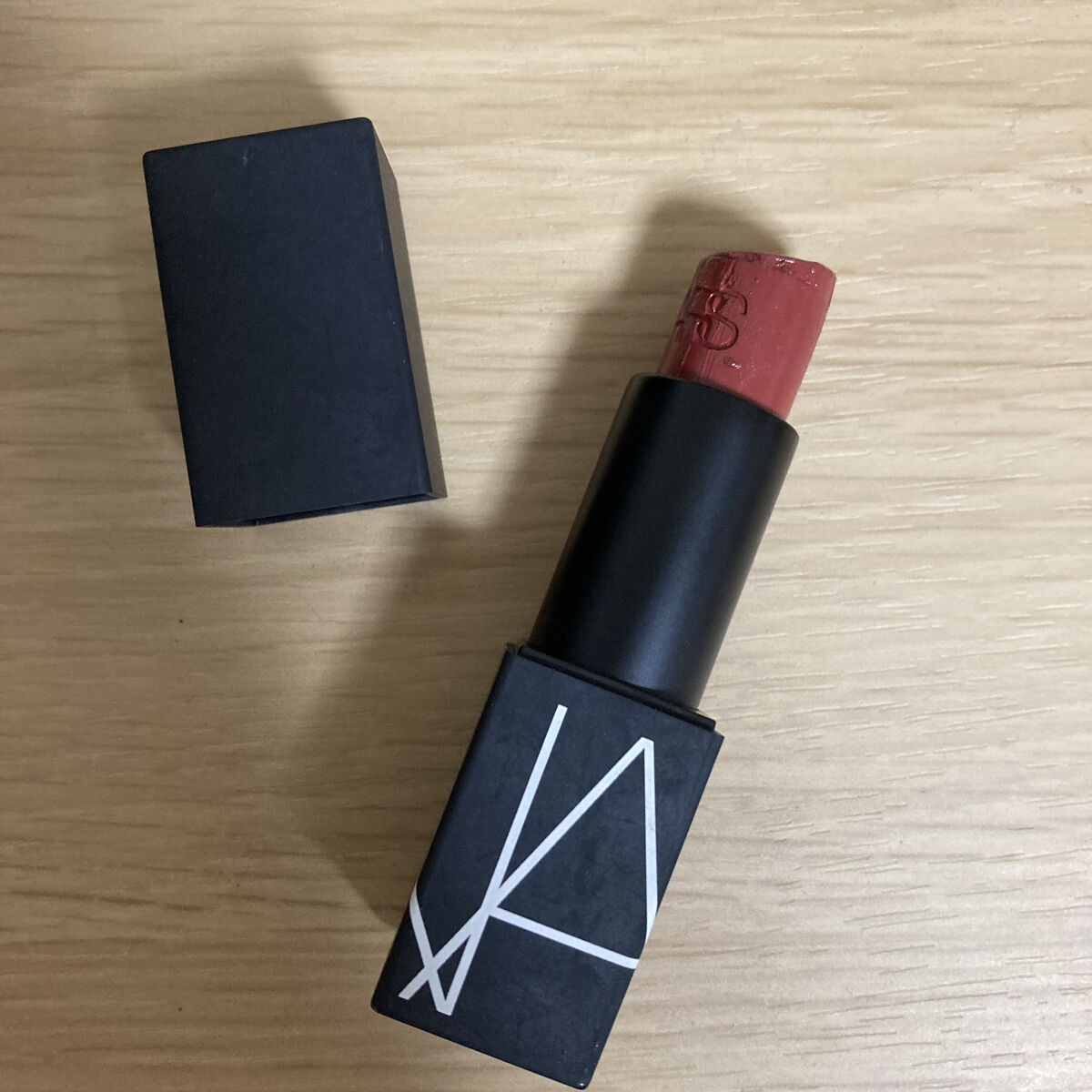 リップスティック 2940/NARS/口紅を使ったクチコミ（1枚目）