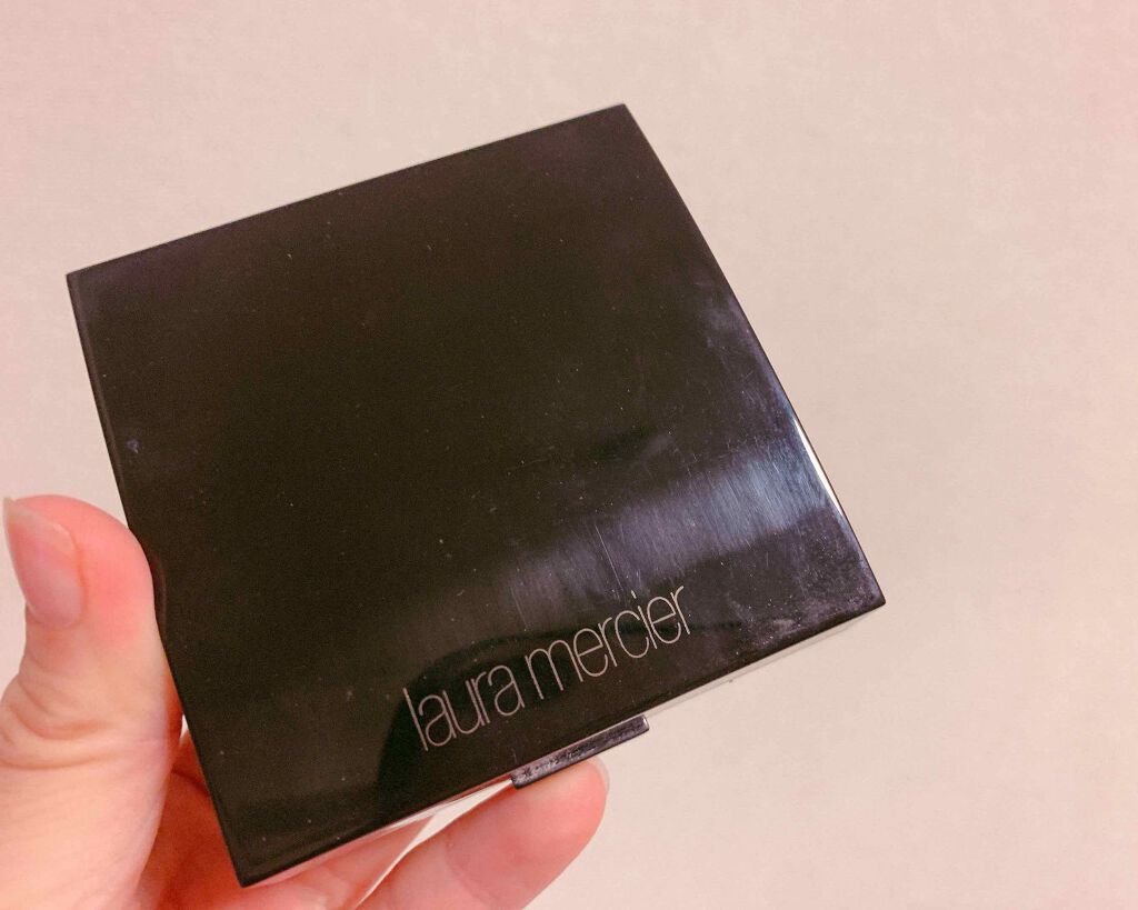 マットラディアンス ベイクドパウダー ハイライト01/ローラ メルシエ/パウダーハイライトを使ったクチコミ(1枚目)