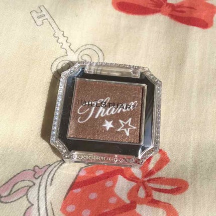 アイコニックルック アイシャドウ/JILL STUART/単色アイシャドウを使ったクチコミ(1枚目)