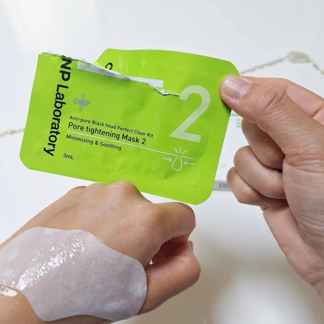 アンチポアブラックヘッドパーフェクトクリアキット/CNP Laboratory/シートマスク・パックを使ったクチコミ(4枚目)