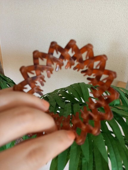 クロスヘアホルダー/DAISO/ヘアアクセサリーを使ったクチコミ(2枚目)