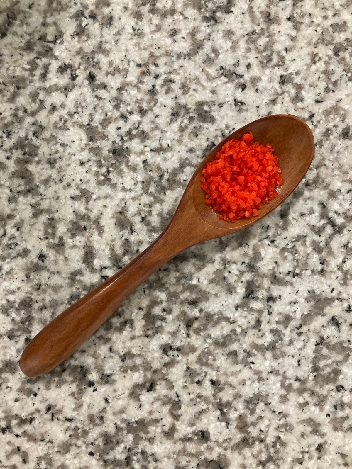 クナイプ バスソルト バニラ&ハニーの香り/クナイプ/無機塩系入浴剤を使ったクチコミ(2枚目)