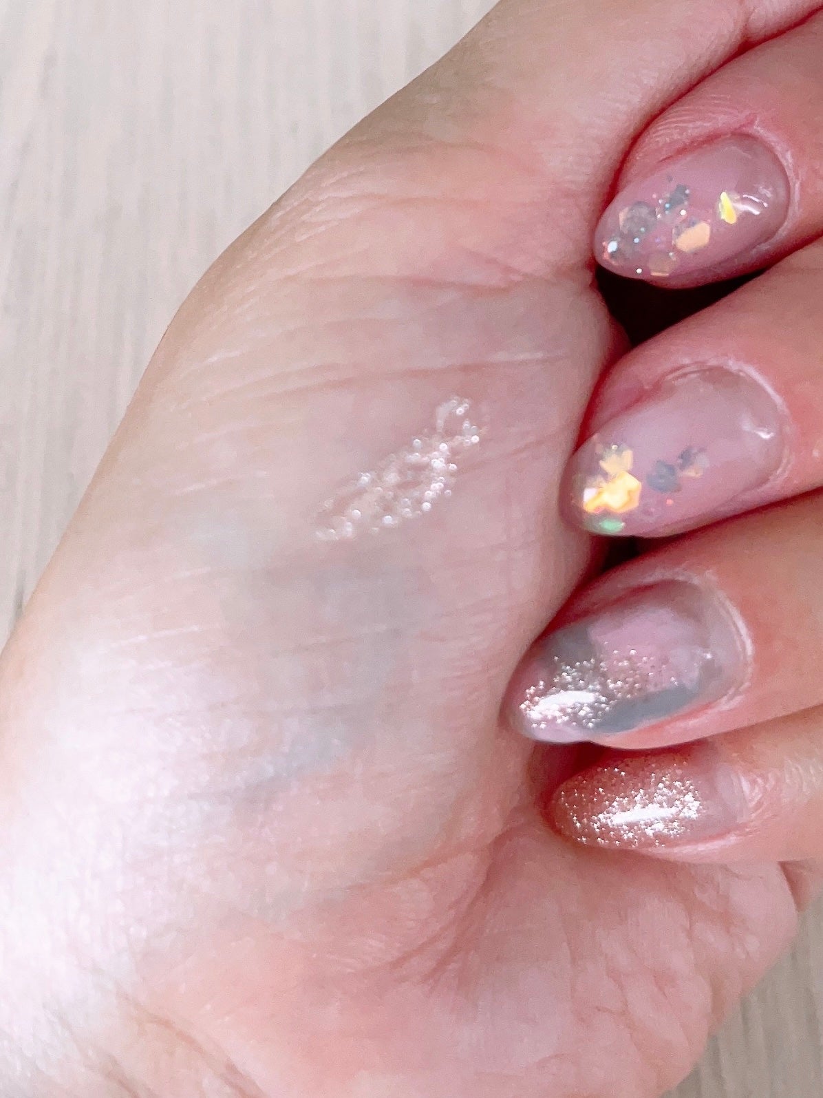 グリッター イルミネーションライナー R/CipiCipi/リキッドアイライナーを使ったクチコミ(3枚目)