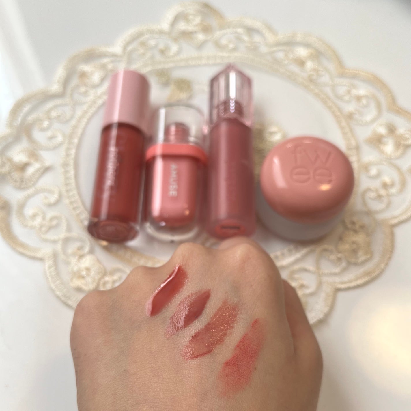 インク グラスティング リップ グロス/PERIPERA/リップグロスを使ったクチコミ(3枚目)