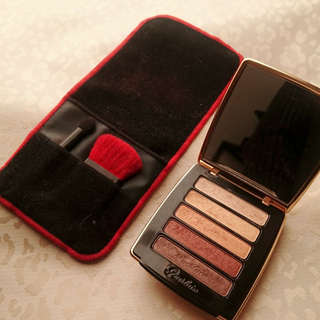 パレット ペトルーシュカ/GUERLAIN/メイクアップキットを使ったクチコミ（2枚目）