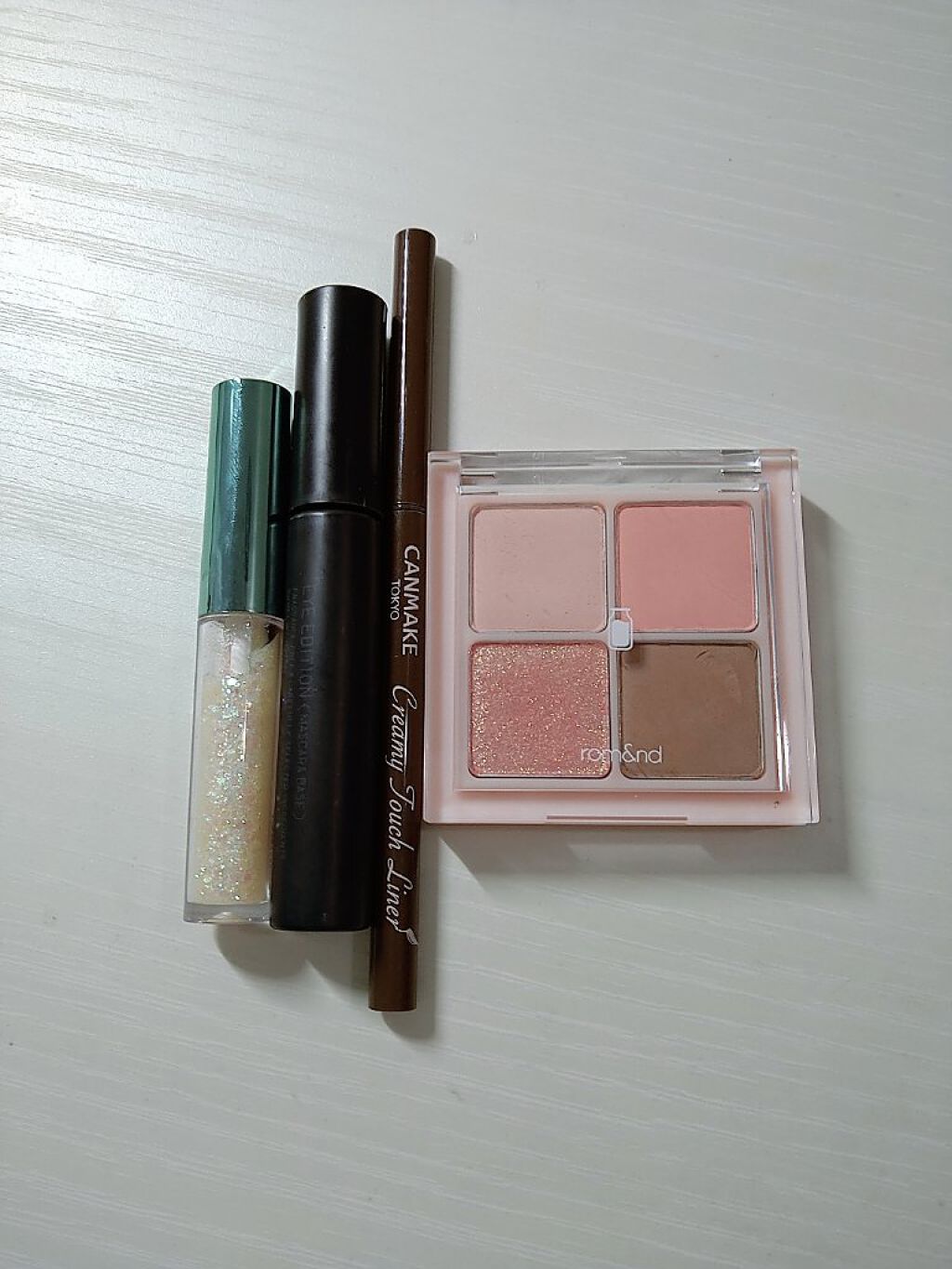 パールブリーアイグリッター/BLACK ROUGE/グリッターを使ったクチコミ（3枚目）