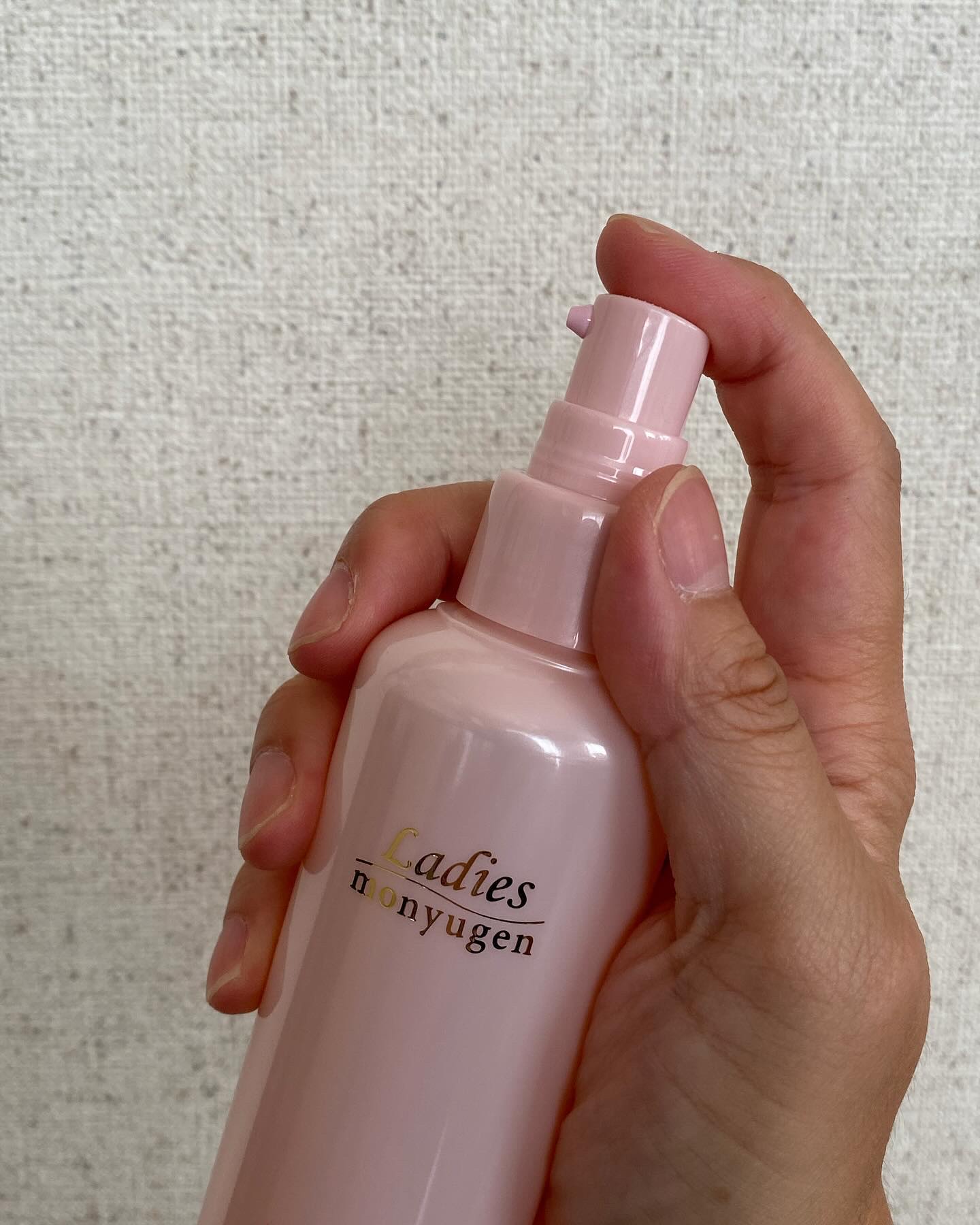 レディース毛乳源 薬用育毛エッセンス＜ボリュームケア＞　Ｎ/レディース毛乳源/頭皮ローションを使ったクチコミ（2枚目）