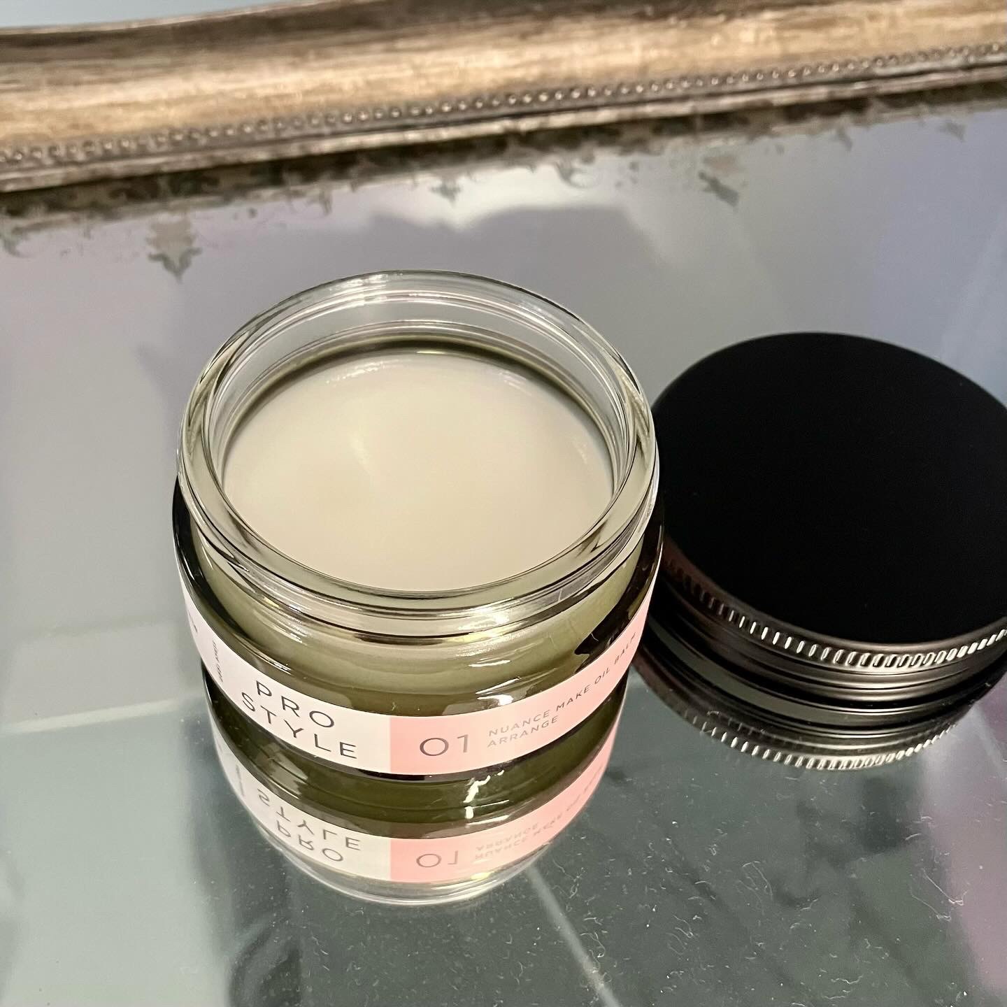 ニュアンスメイクオイルバーム アレンジ/プロスタイル/ヘアバームを使ったクチコミ（2枚目）