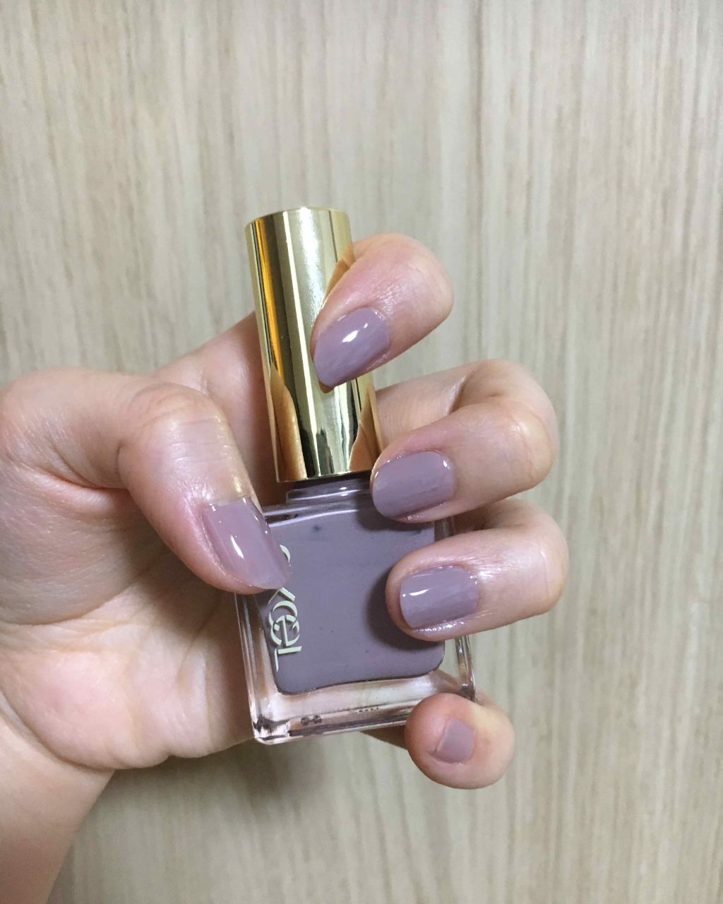 ひより on LIPS 「サナエクセルネイルポリッシュNNL03お色はくすみ系のパープル..」(1枚目)