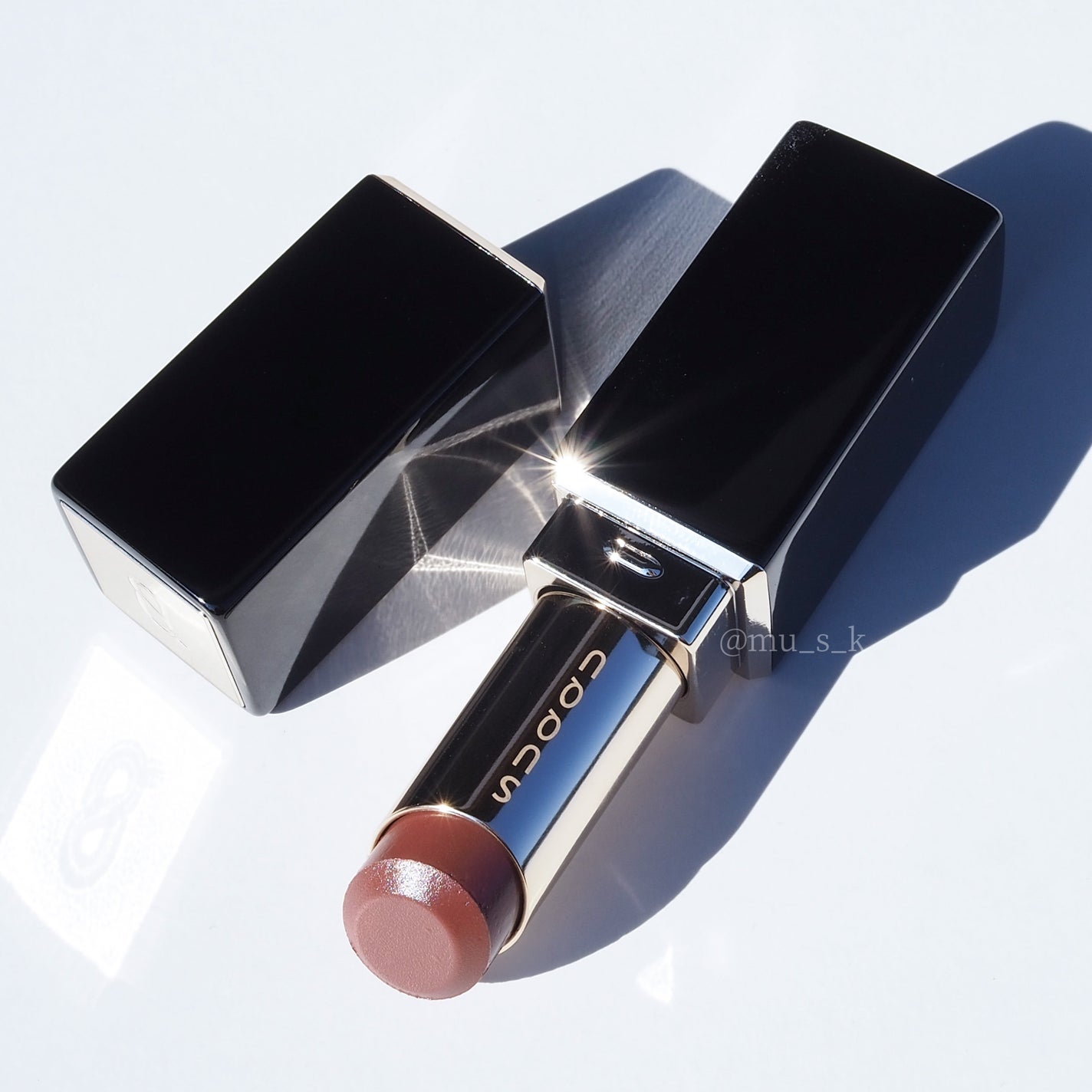 モイスチャー グレイズ リップスティック/SUQQU/口紅を使ったクチコミ(2枚目)