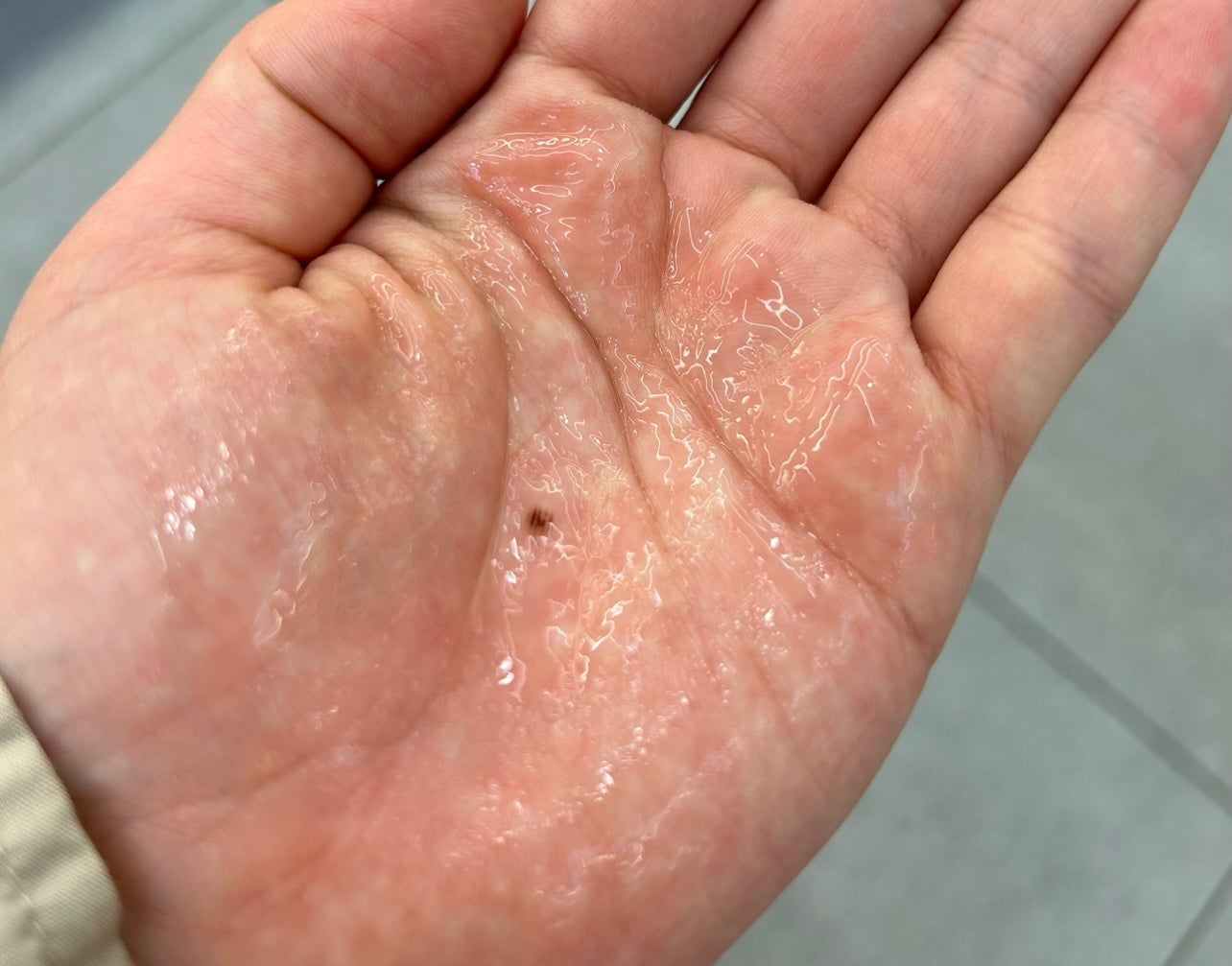 グルタ ビタミンC トーニング アンプル/IOPE/美容液を使ったクチコミ(3枚目)