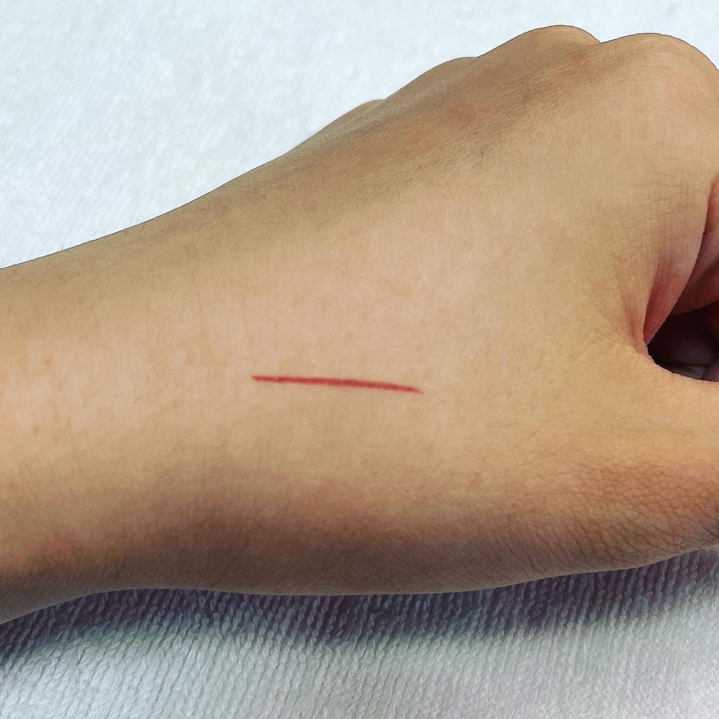 ウルトラカラー アイライナー/MAYBELLINE NEW YORK/リキッドアイライナーを使ったクチコミ(4枚目)