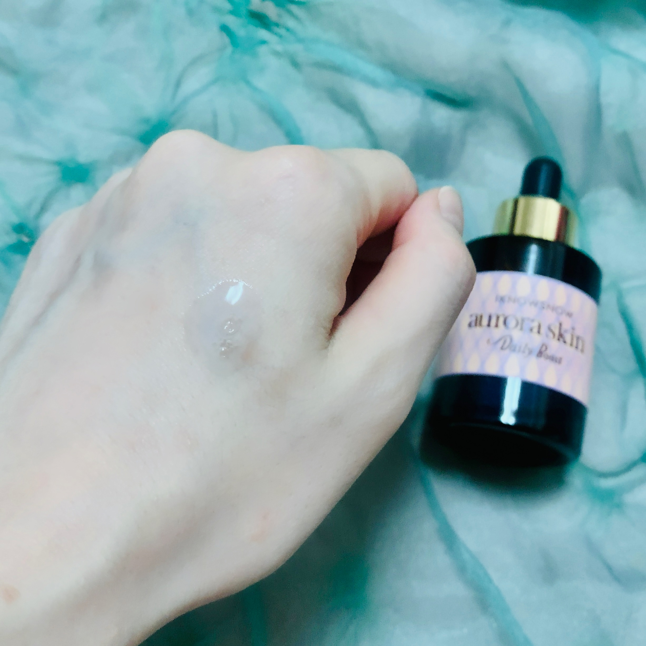 オーロラスキン デイリーブースト/IKNOWSNOW/美容液を使ったクチコミ（3枚目）