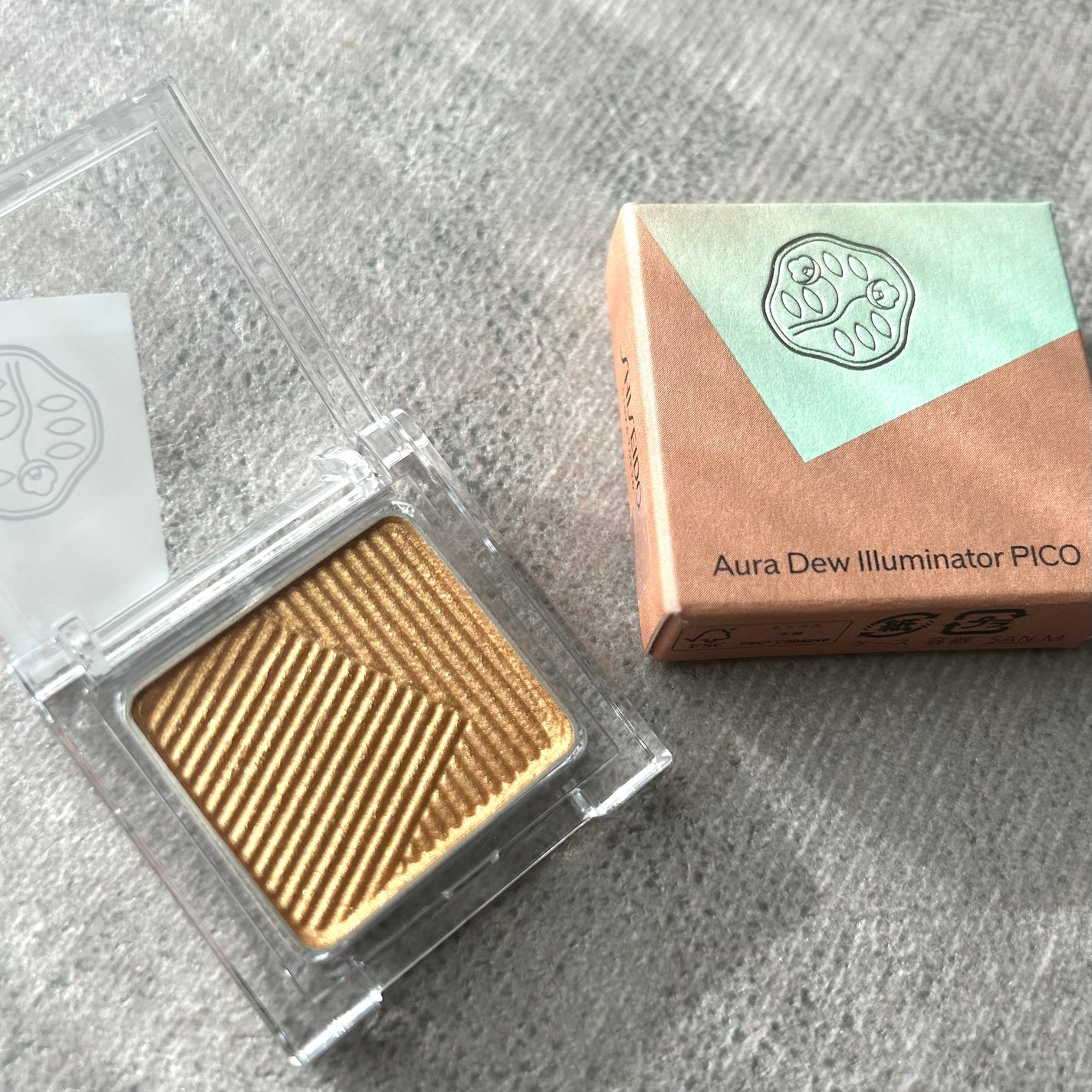 オーラデュウ プリズム イルミネーター ピコ/SHISEIDOザ・メーキャップ/単色アイシャドウを使ったクチコミ(4枚目)