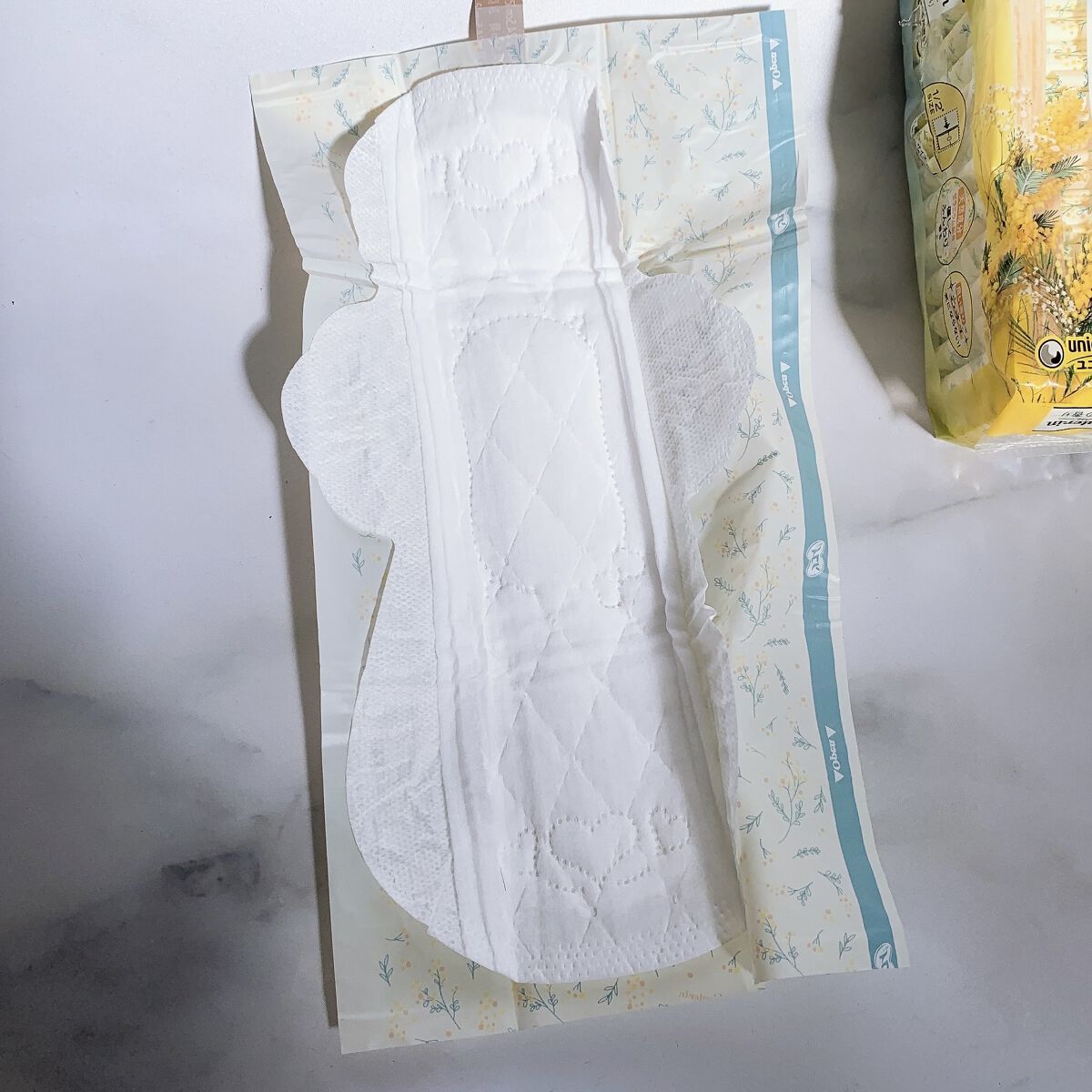 ソフィ センターイン　限定ミモザの香りのクチコミ「ソフィ
センターイン　限定ミモザの香り

限定の香り💓
ミモザの香りに惚れて即買いしました！
.....」（3枚目）