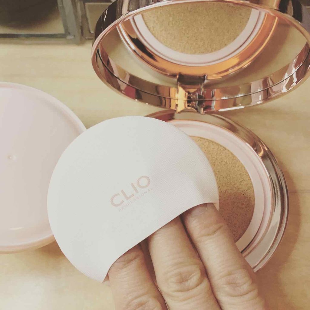 ビッグオーロラグロークッション/CLIO/クッションファンデーションを使ったクチコミ（2枚目）