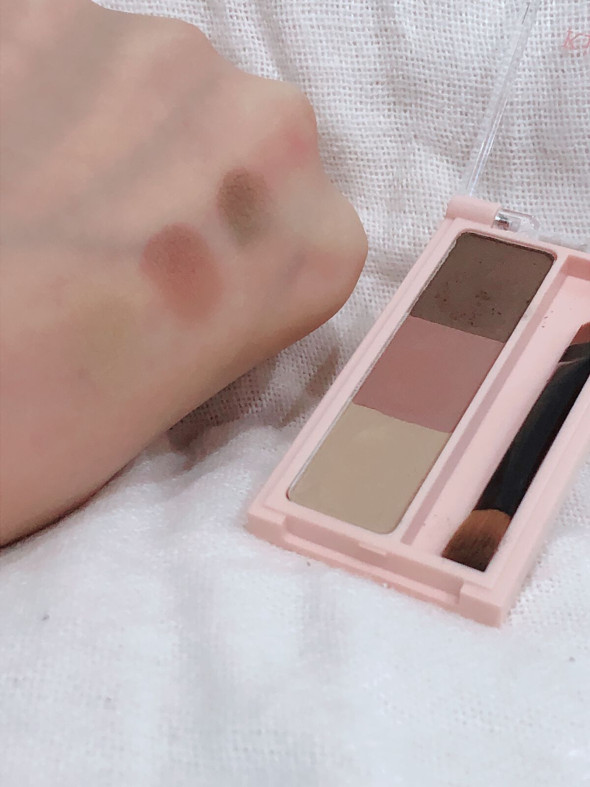 アイブロウパウダー/Kirei&co./パウダーアイブロウを使ったクチコミ（2枚目）