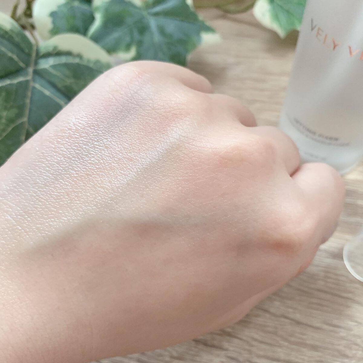 セッティングフィクサー/VELY VELY/フィックスミストを使ったクチコミ（3枚目）