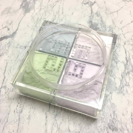 プリズム・リーブル No.1 パステル・シフォン(限定パッケージ)/GIVENCHY/ルースパウダーを使ったクチコミ(3枚目)