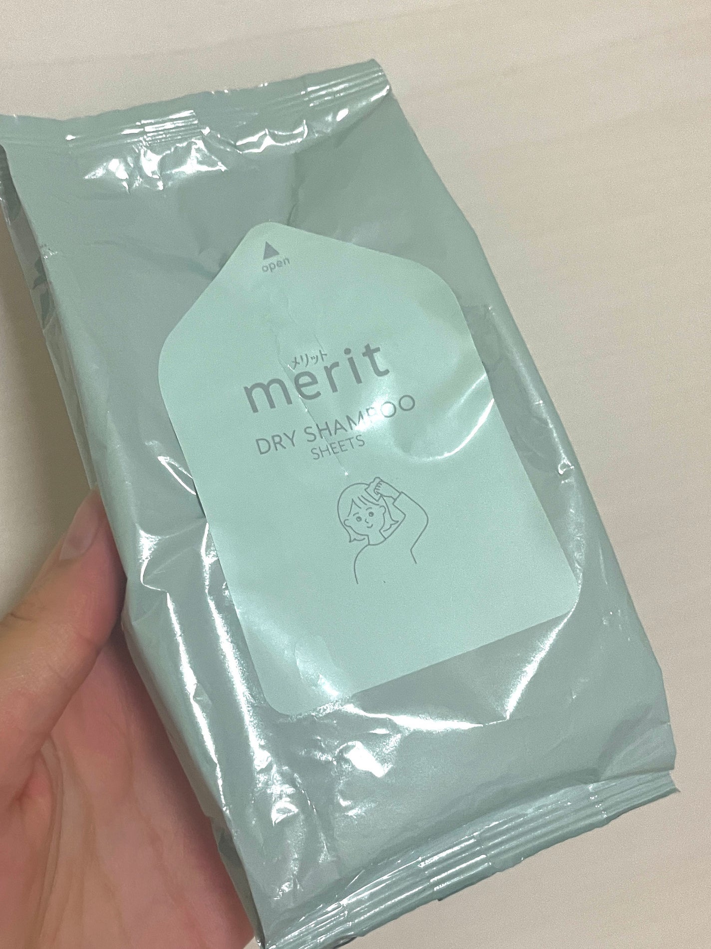 メリット ドライシャンプーシート すっきり爽快タイプ/メリット/ドライシャンプーを使ったクチコミ(1枚目)