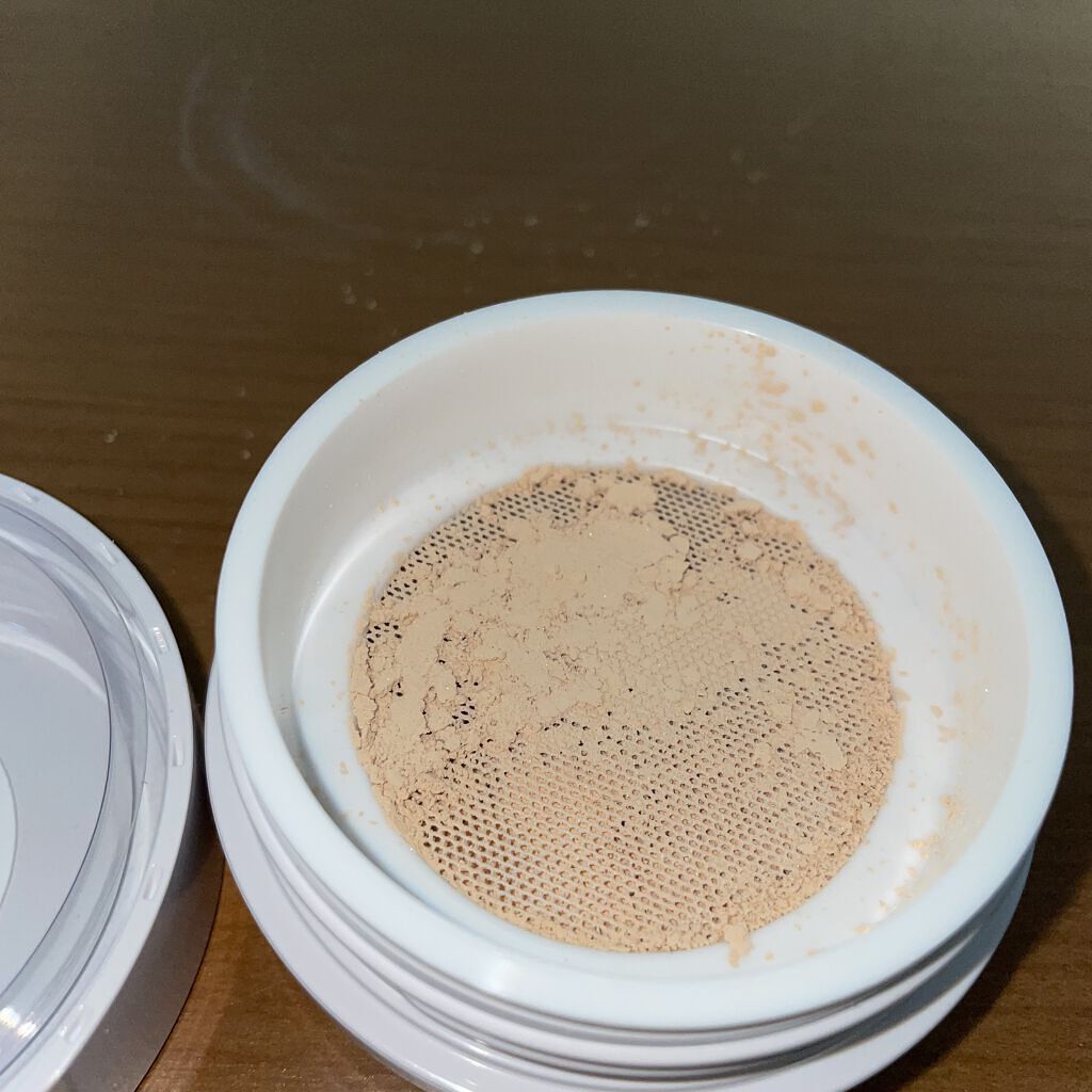 ミネラルシルクファンデーション（ケース・パフ付）/ヴァントルテ/パウダーファンデーションを使ったクチコミ（2枚目）