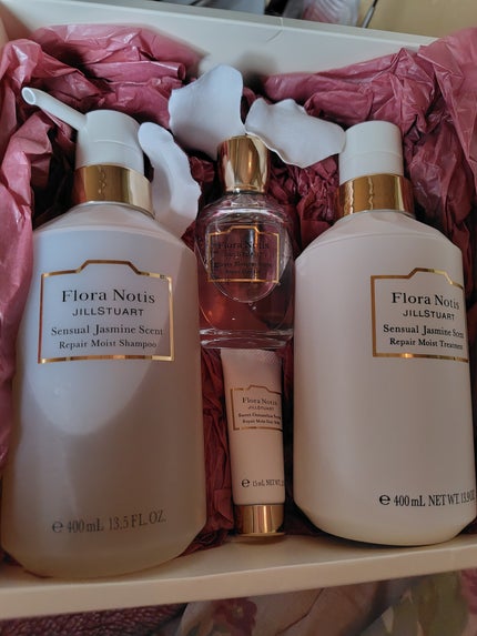 チェリーブロッサム リペアスムースシャンプー / リペアスムーストリートメント トリートメント本体/Flora Notis JILL STUART/市販シャンプーの画像