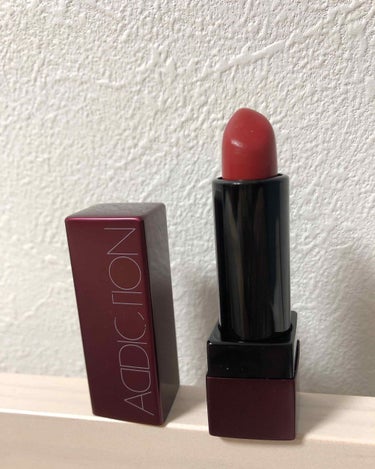 シアータイプの011番💄
クリスマスで自分へのプレゼントでADDICTIONのリップを初めて購入しました！

透け感のある仕上がりになります🥰

赤よりも朱色に近いので使いやすい色味です☺︎︎︎︎
最近