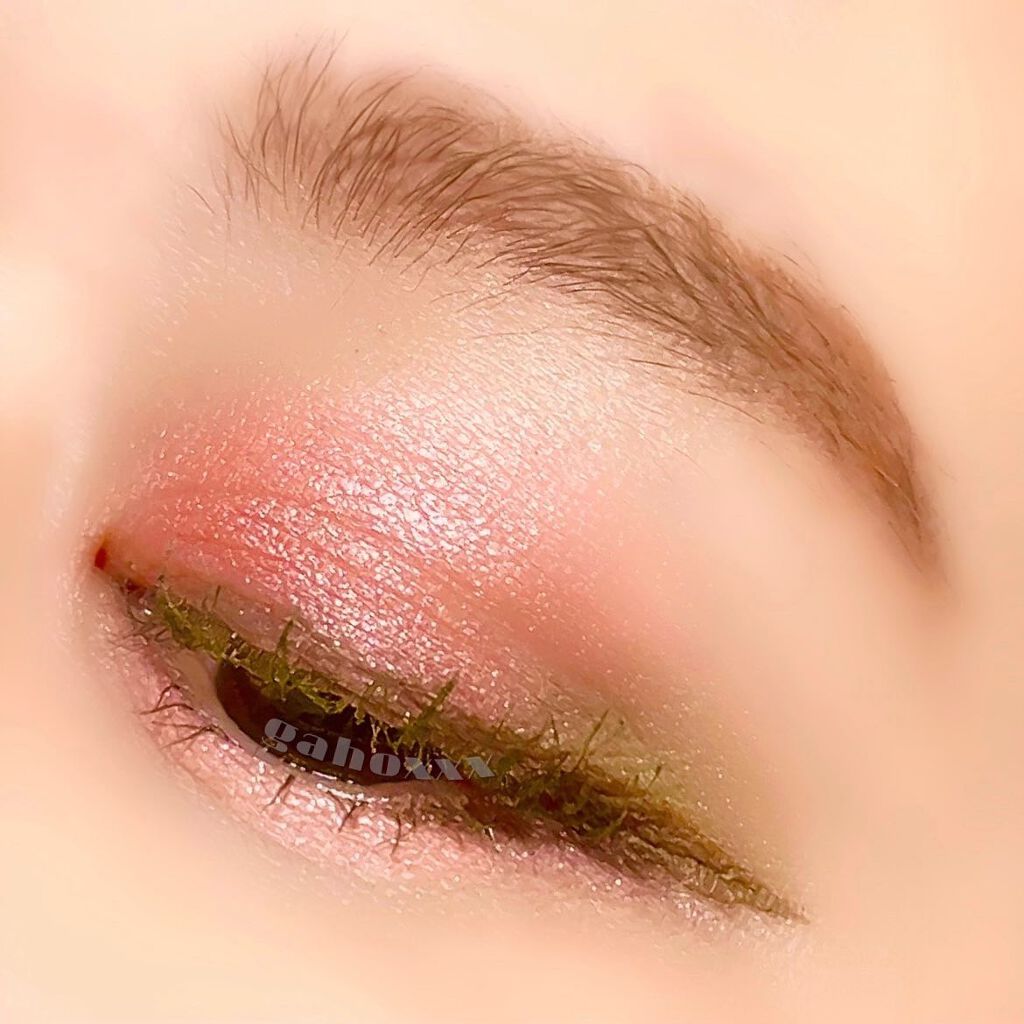 シングルアイシャドー 5367 ライトモスグリーン/NARS/単色アイシャドウを使ったクチコミ（3枚目）