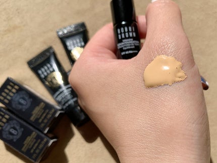 インテンシブ セラム ファンデーション/BOBBI BROWN/リキッドファンデーションを使ったクチコミ(3枚目)