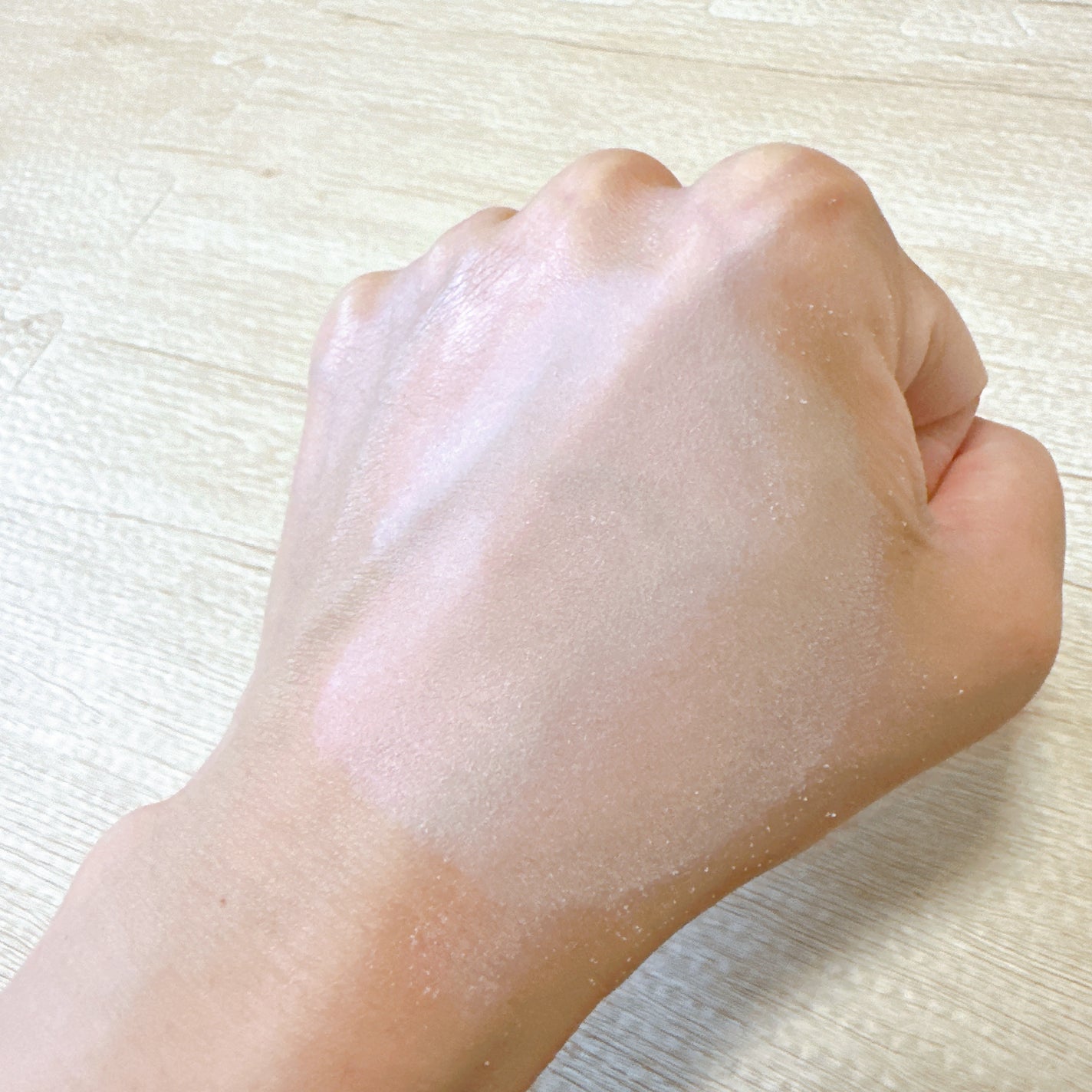 エレガンス ラ プードル オートニュアンス リクスィーズ/Elégance/プレストパウダーを使ったクチコミ(6枚目)