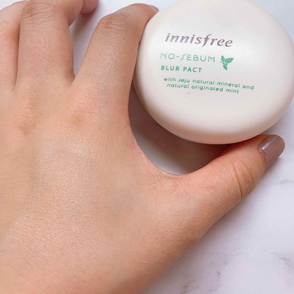 ノーセバム ブラーパクト/innisfree/プレストパウダーを使ったクチコミ（3枚目）