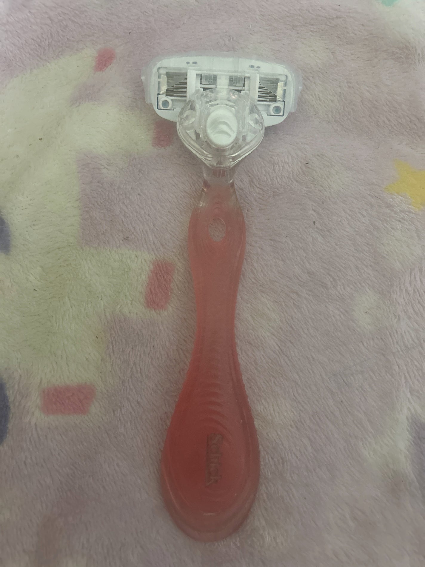 ハイドロシルク ホルダー (刃付き+替刃1コ)/ハイドロシルク/シェーバーを使ったクチコミ(3枚目)