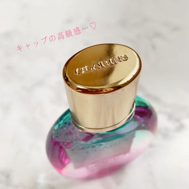 フィックス メイクアップ Su21　洋ナシとバニラの限定の香り/CLARINS/ミスト状化粧水を使ったクチコミ（2枚目）