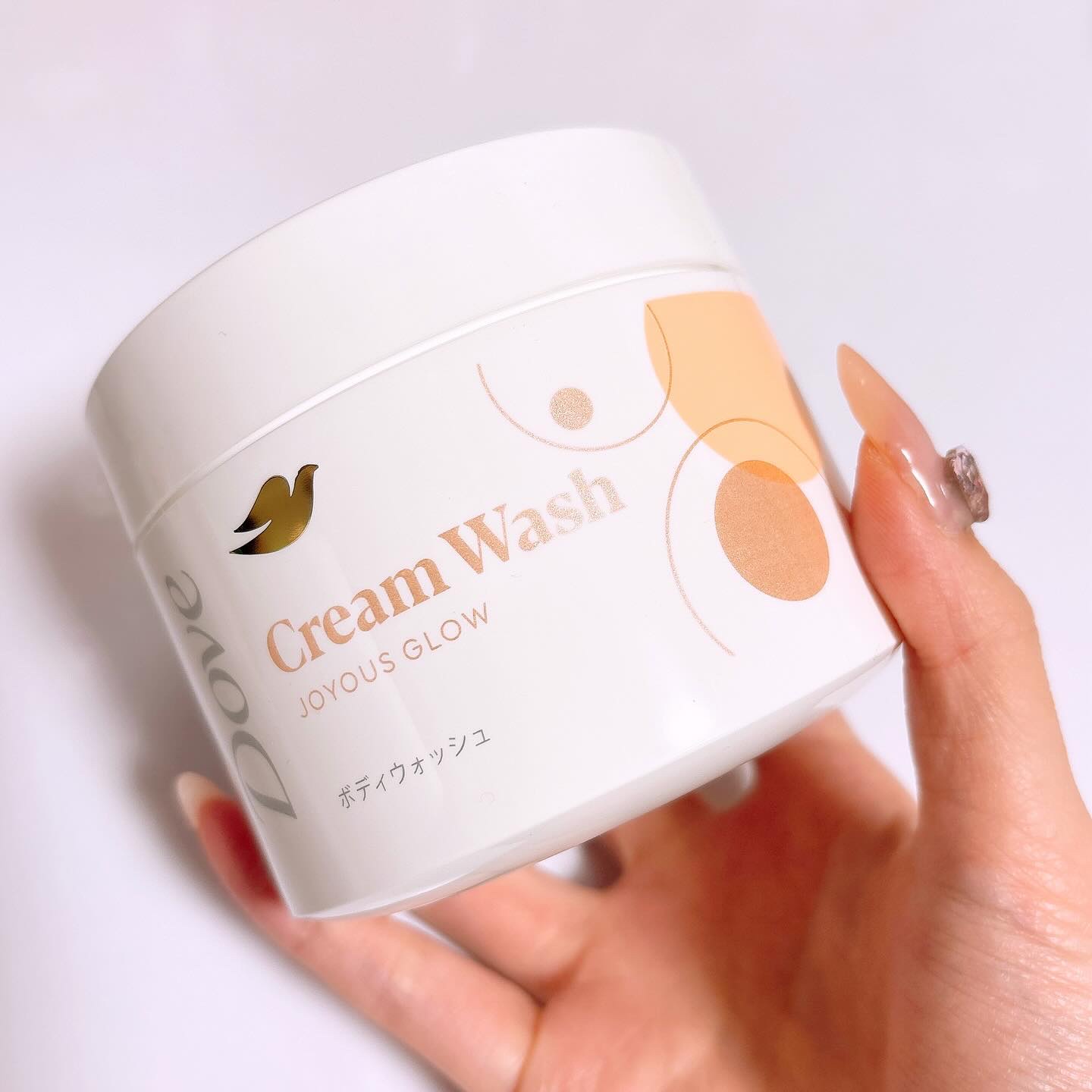 ダヴ クリームボディウォッシュ コンフォートモイスチャー/ダヴ/ボディソープを使ったクチコミ（3枚目）