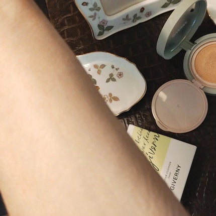 mcgroupakiko on LIPS 「一旦仕事に出ると、化粧直しできないことのほうが多いです。そんな..」(8枚目)