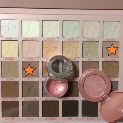 Orgy Eyeshadow Palette/Jeffree Star Cosmetics/アイシャドウパレットを使ったクチコミ(2枚目)