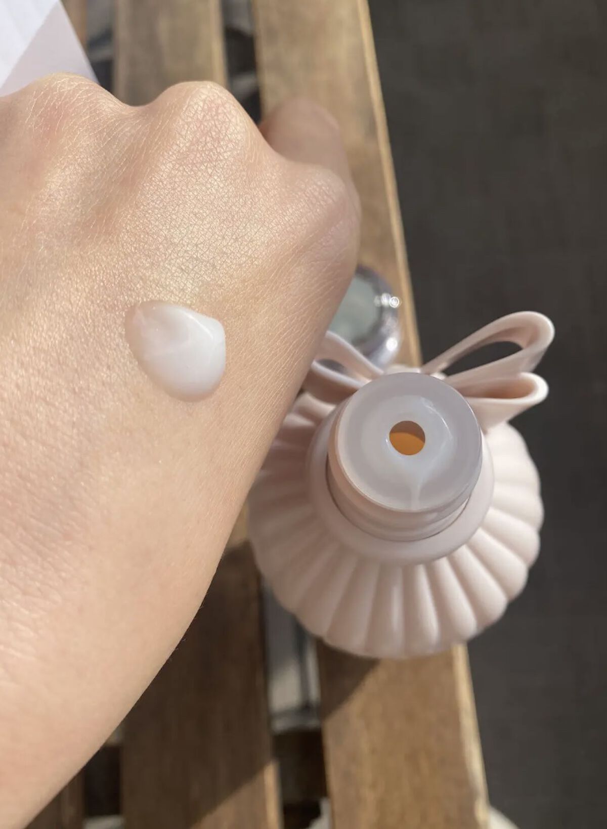 イレジスティブル ボディローション/GIVENCHY/ボディローションを使ったクチコミ（3枚目）