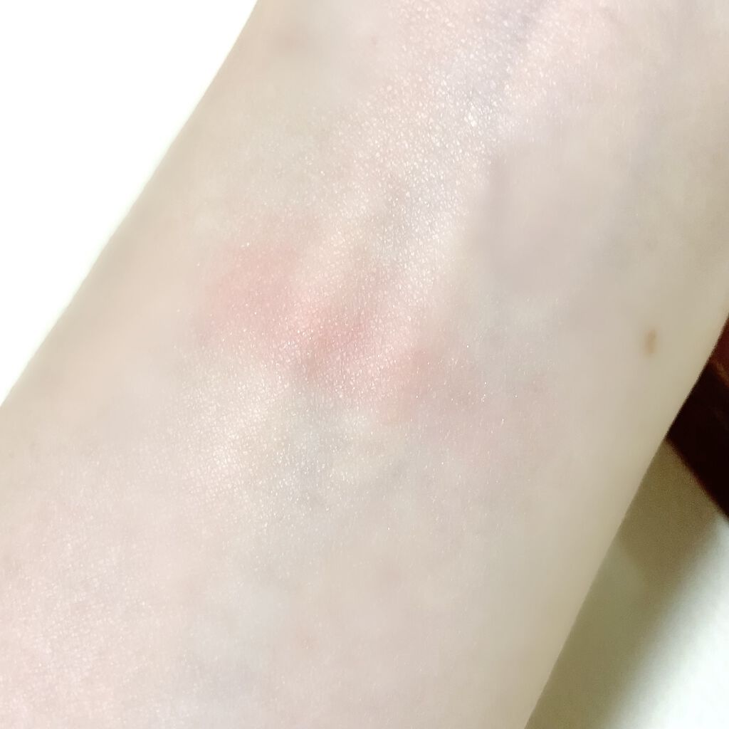 パーフェクトリー ナチュラル ブラッシュ/REVLON/パウダーチークを使ったクチコミ（2枚目）