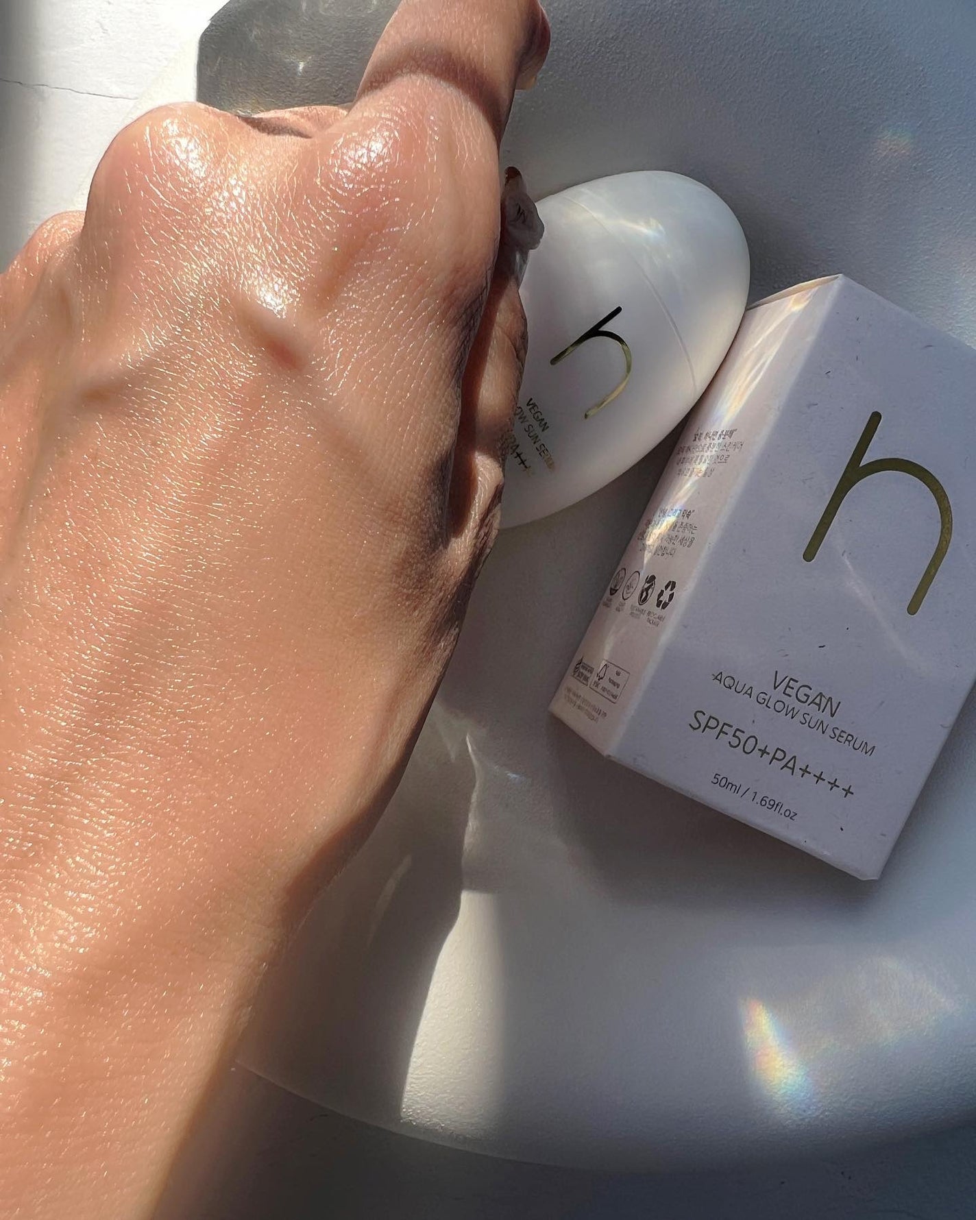 ヴィーガンアクアグロウサンセラム/HAMEL/日焼け止めローションを使ったクチコミ(4枚目)