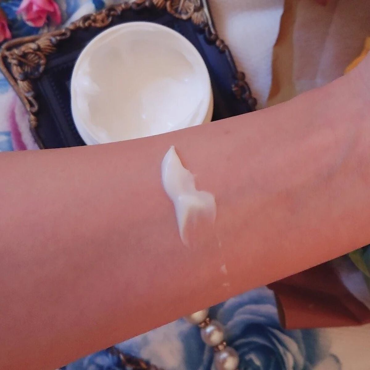 プロバンシア フレグランスボディクリーム アーモンドの香り/ペリカン石鹸/ボディクリームを使ったクチコミ(5枚目)