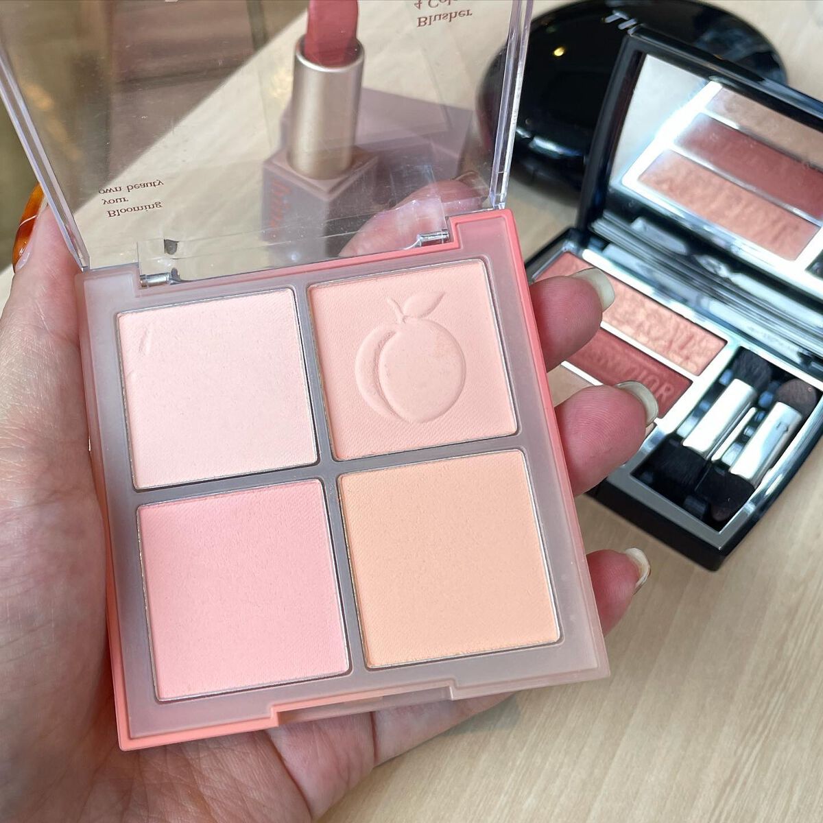 みーきです。 on LIPS 「.最近の一軍コスメ❤︎☑︎Diorトリオブリックパレット733..」(2枚目)