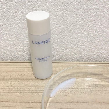 LANEIGE （ラネージュ）
『クリームスキン』

・････━━━━━━━━━━━━━････・

サラサラ化粧水なのにすぐに浸透して、ものすごくしっとりもちもち肌になる。

無香料。

乾燥肌だけ