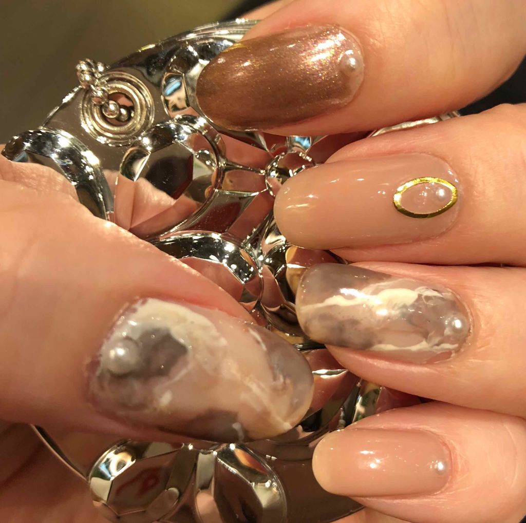 ネイルホリック Earth color BR307/ネイルホリック/マニキュアを使ったクチコミ（1枚目）