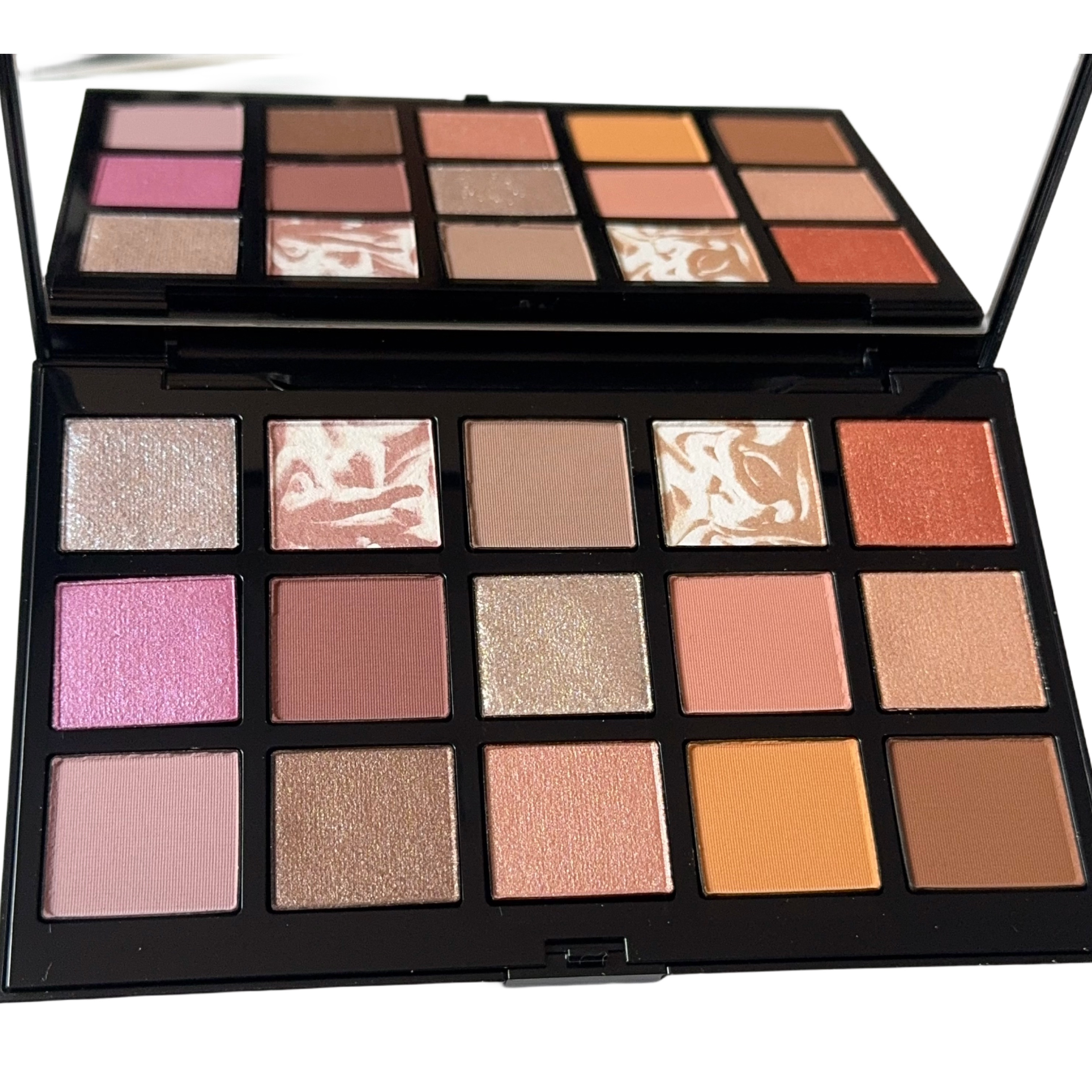 アディクション 15th アニバーサリー アイシャドウパレット “ロック ザ ベスト モーメンツ”/ADDICTION/パウダーアイシャドウを使ったクチコミ（2枚目）