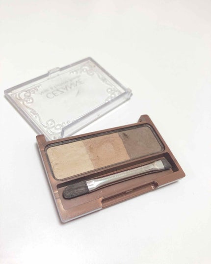 ノーズ&アイブロウパウダー/CEZANNE/パウダーアイブロウを使ったクチコミ(3枚目)