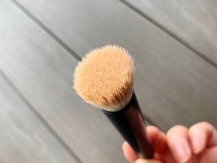 さらっと on LIPS 「どこのか忘れましたが、丸くて平な形状が凄く使いにくかったです。..」(3枚目)