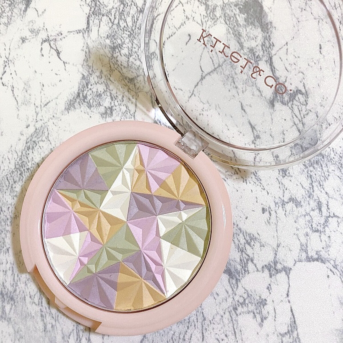 トーンアップフェイスパウダー 01/Kirei&co./プレストパウダーを使ったクチコミ（2枚目）