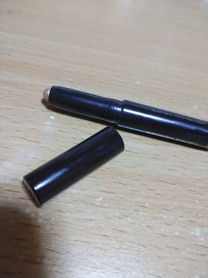 キャビアスティック アイカラー 32 METALLIC TAUPE/ローラ メルシエ/スティックアイシャドウを使ったクチコミ(1枚目)